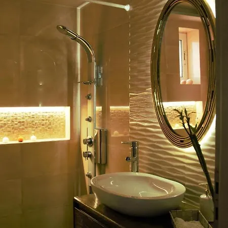 Kapsalakis Penthouse * Corinth