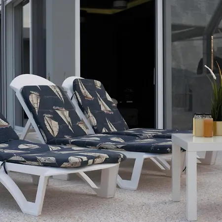 Kapsalakis Penthouse * Corinth