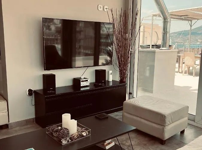 Kapsalakis Penthouse *